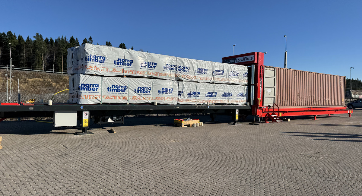 Umeå kombiterminal och load plate